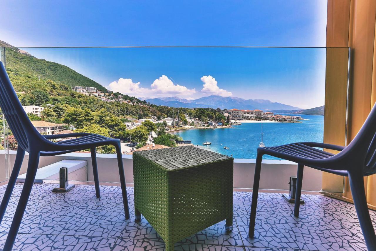 Carine Hotel Kumbor Superior 赫尔采格诺维 外观 照片