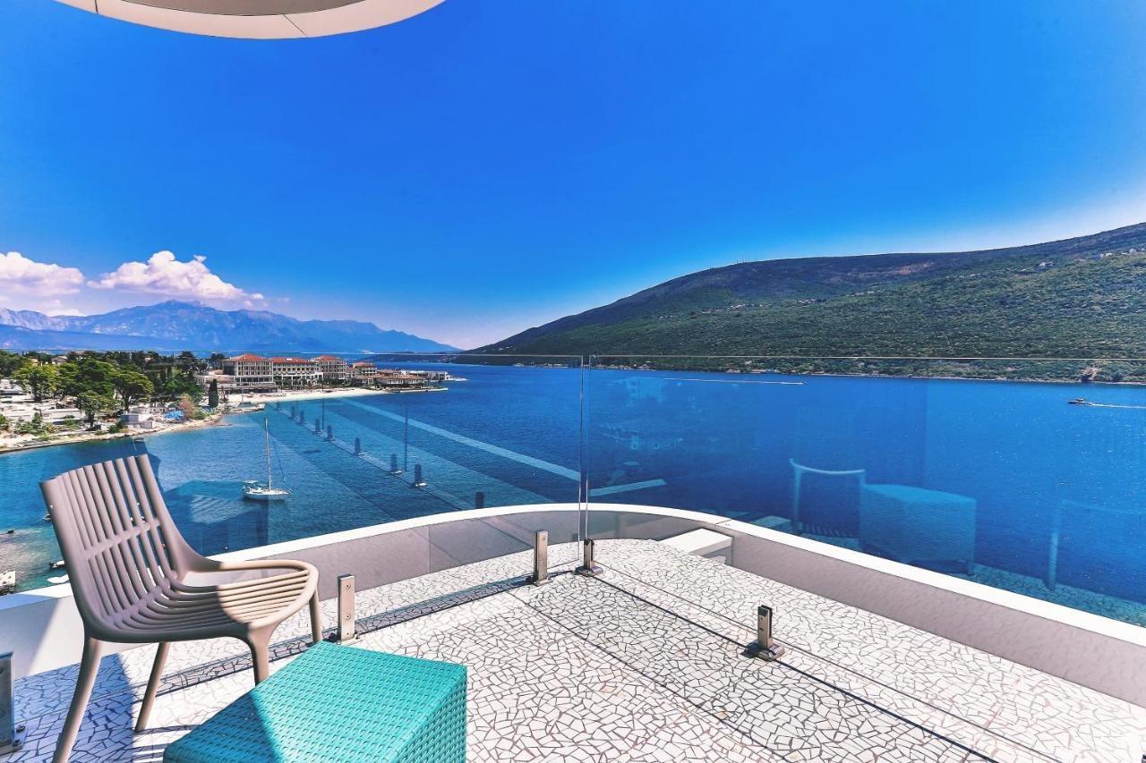 Carine Hotel Kumbor Superior 赫尔采格诺维 外观 照片