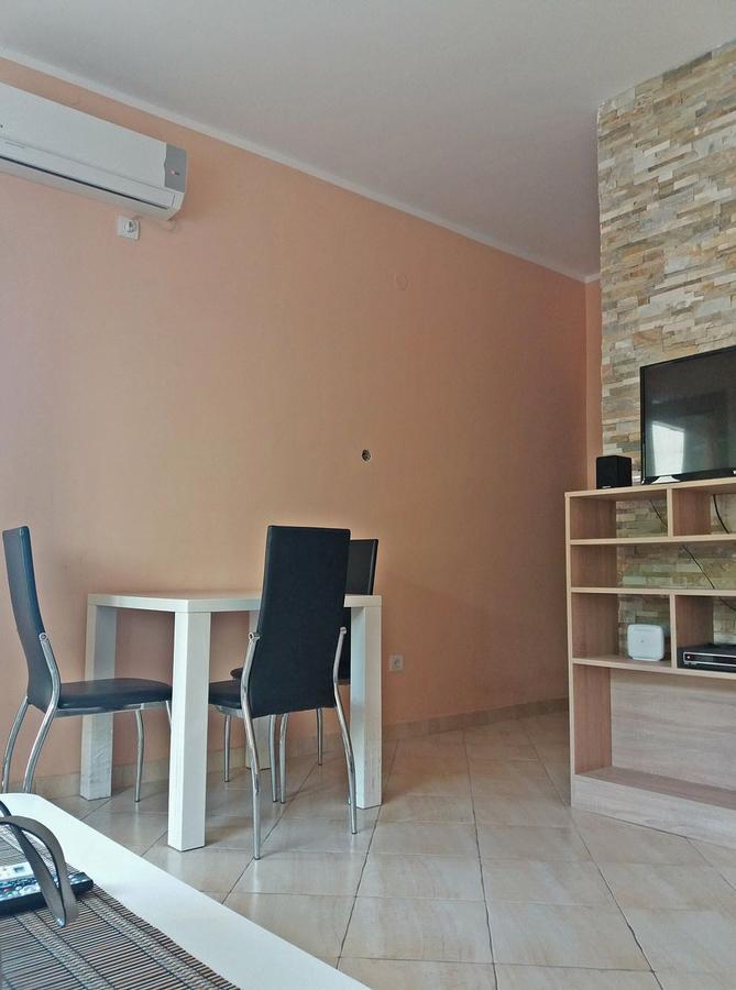 Carine Hotel Kumbor Superior 赫尔采格诺维 外观 照片