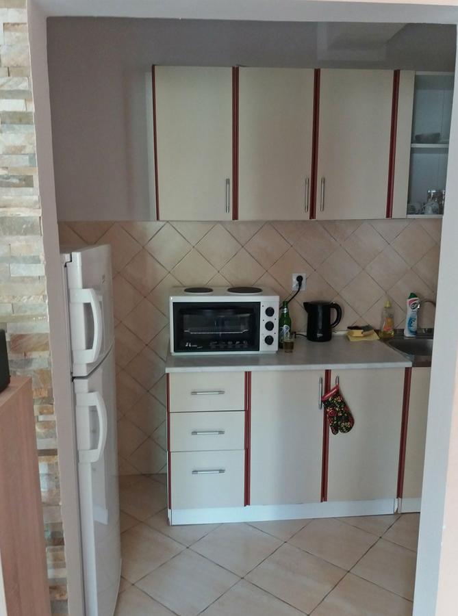 Carine Hotel Kumbor Superior 赫尔采格诺维 外观 照片